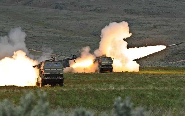 Ракета "HIMARS" прямим влучанням знищує ЗРК "Бук" поблизу окупованого Токмака