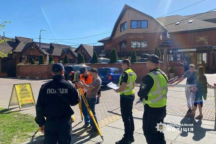 У Києві бізнесмена підозрюють у захопленні землі біля озера та забудові