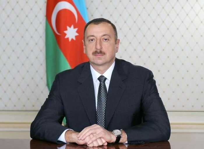 Президент Азербайджану Алієв відмовився летіти на парад до Москви