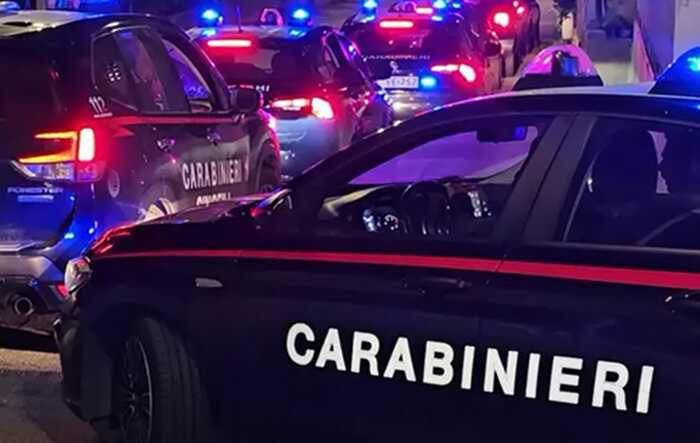 В Італії поліція затримала майже сто чоловік під час спецоперації проти мафії