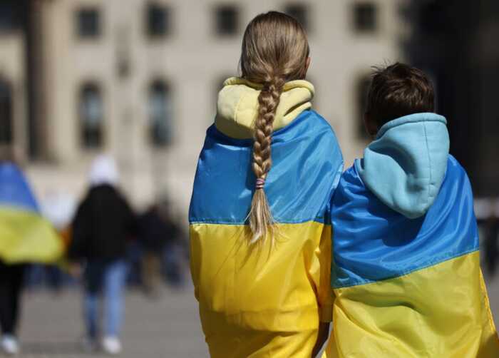 Центр нацспротиву: РФ депортувала з Луганської області 30 сиріт з метою усиновлення