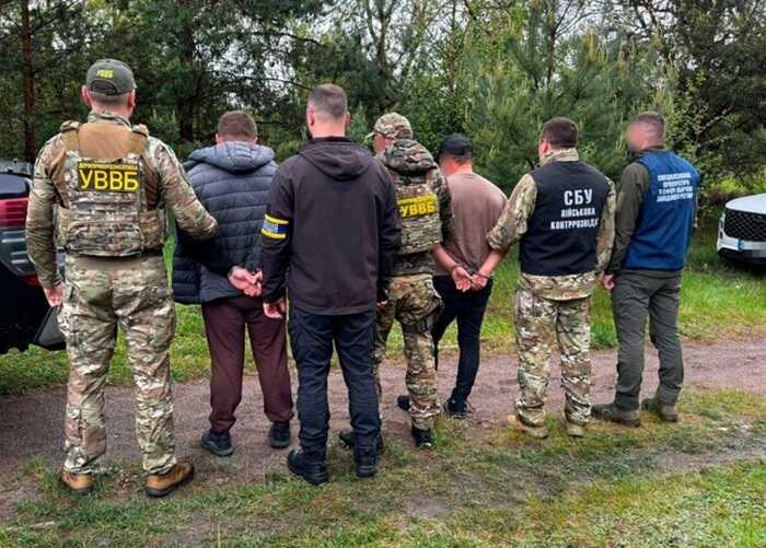 На Волині викрито організатора незаконного переправлення ухилянтів за 6 тисяч доларів