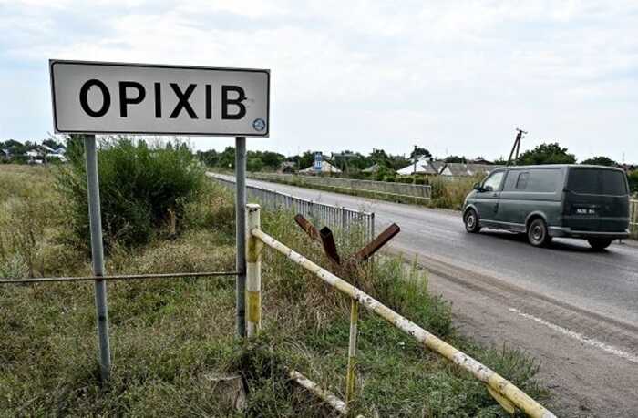 Загарбники зранку атакували Оріхів: є руйнування і поранений