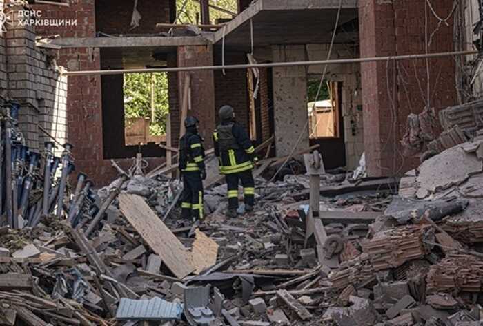 Унаслідок удару по Харкову 7 червня під завалами одного з підприємств рятувальники виявили ще одне тіло загиблого