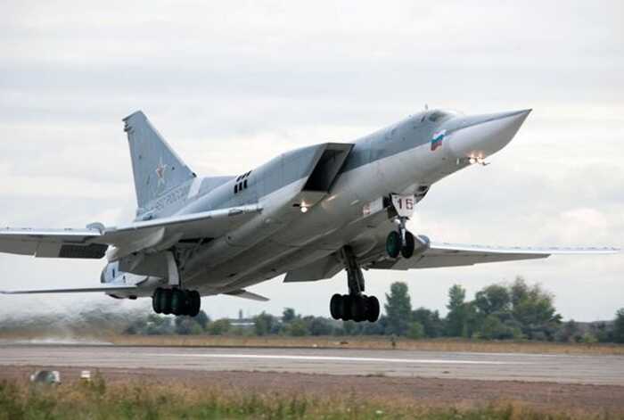 Ту-22М3 завдав ракетного удару з Чорного моря — у Миколаєві зафіксовано вибух