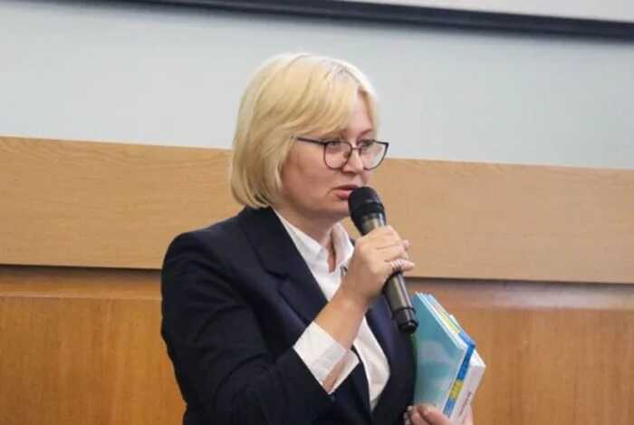 "Начистили писок змосковщеним дітям": Письменниця Ніцой підтримала блогерку Мандзюк та закликала бити російськомовних дітей