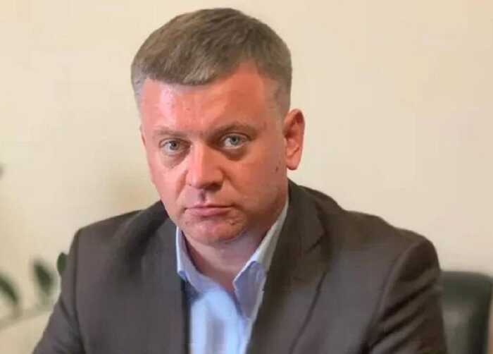 Двоє синів у США, бізнес на «Сенатах» і нерухомість поза декларацією: що відомо про сім’ю податківця Сергія Кондратюка