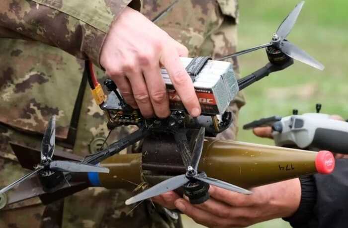 Росіяни атакували цивільне авто FPV-дроном у Куп’янську: постраждало подружжя